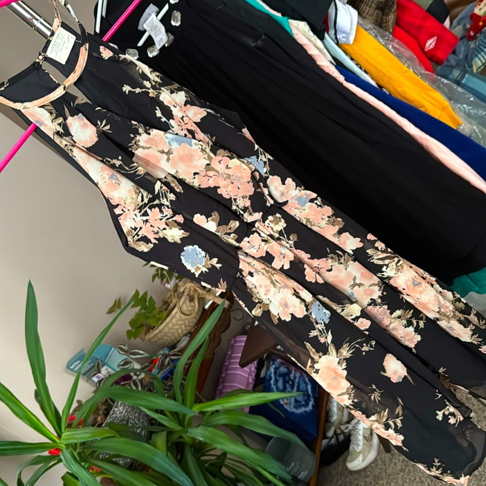 Cute black pink flower dress